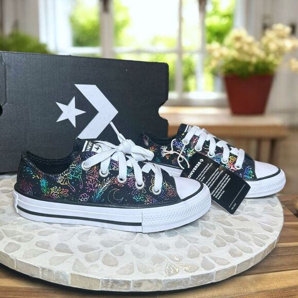 Converse Chuck Taylor All Star CTAS Low PS “Butterfly Shine” Kids Size 11 - Picture 1 of 15